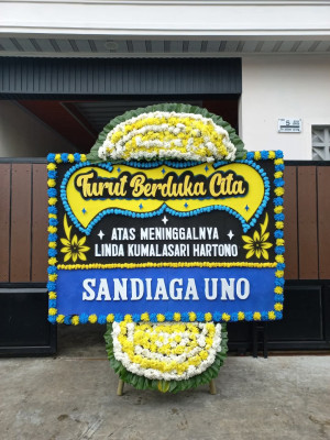 Papan Bunga Duka di Jati Hilir