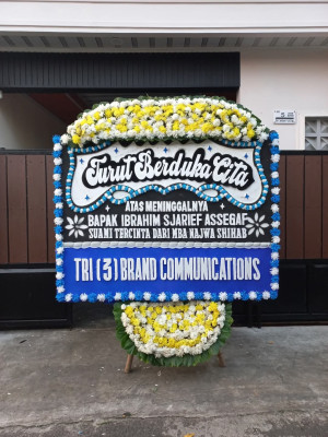 Papan Bunga Duka di Jati Hilir